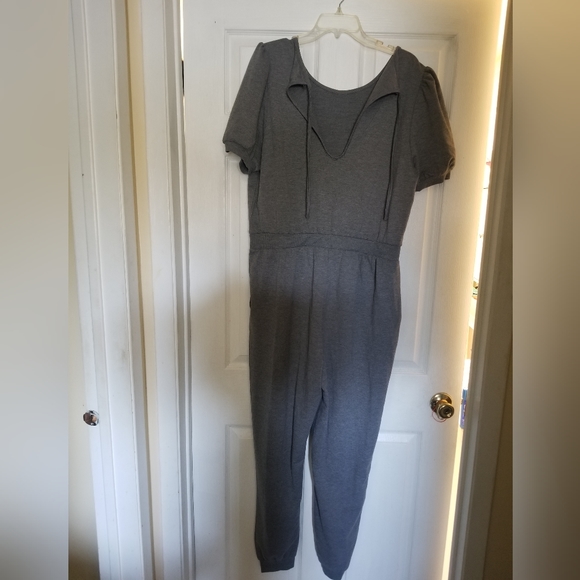 bebe Women's Jumpsuit Size XL - Picture 2 of 7